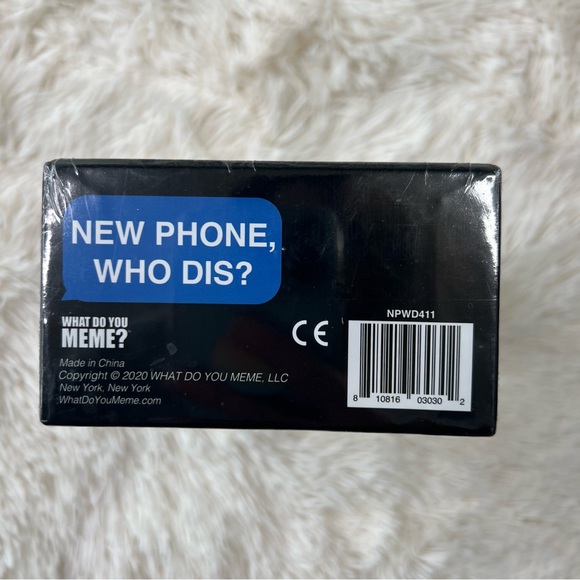 New Phone, Who Dis? Adult Party Game by What Do You Meme® brand new sealed box - Picture 5 of 9